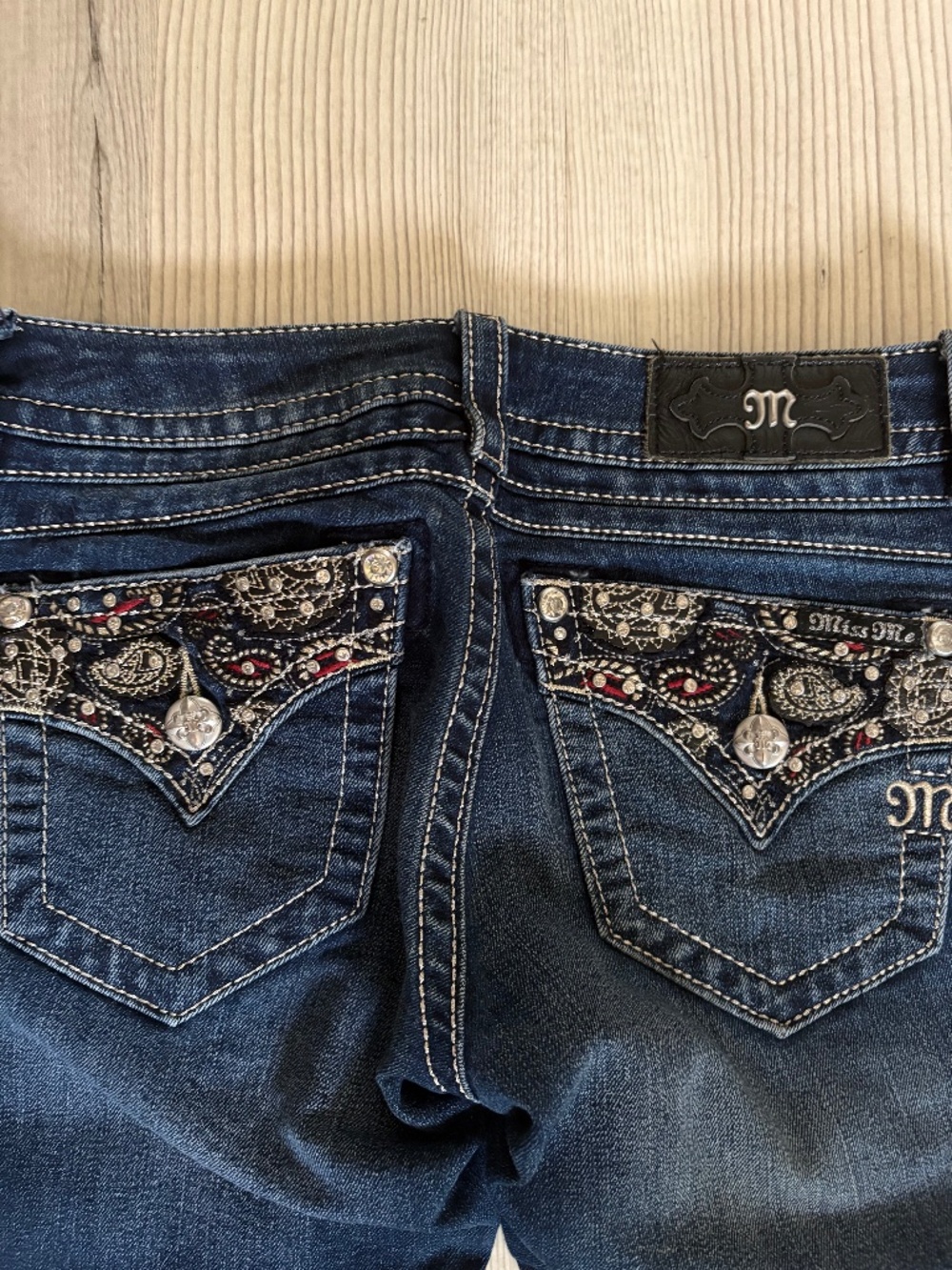 Miss Me Signature Bootcut Jeans 26